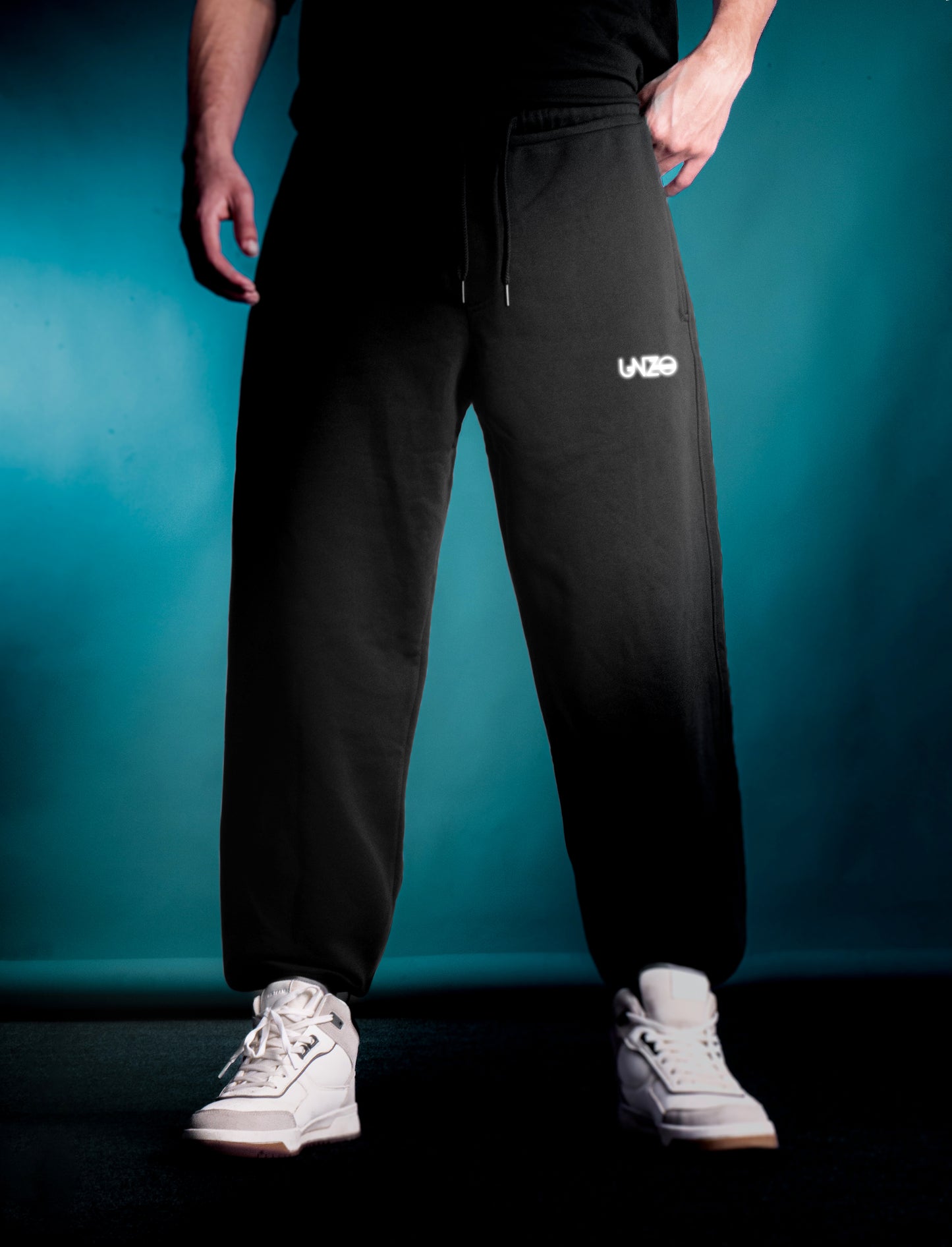 BLACK UNZO (MULTI FIT) OVERSIZE SWEATPANT (REFLICTIVE)