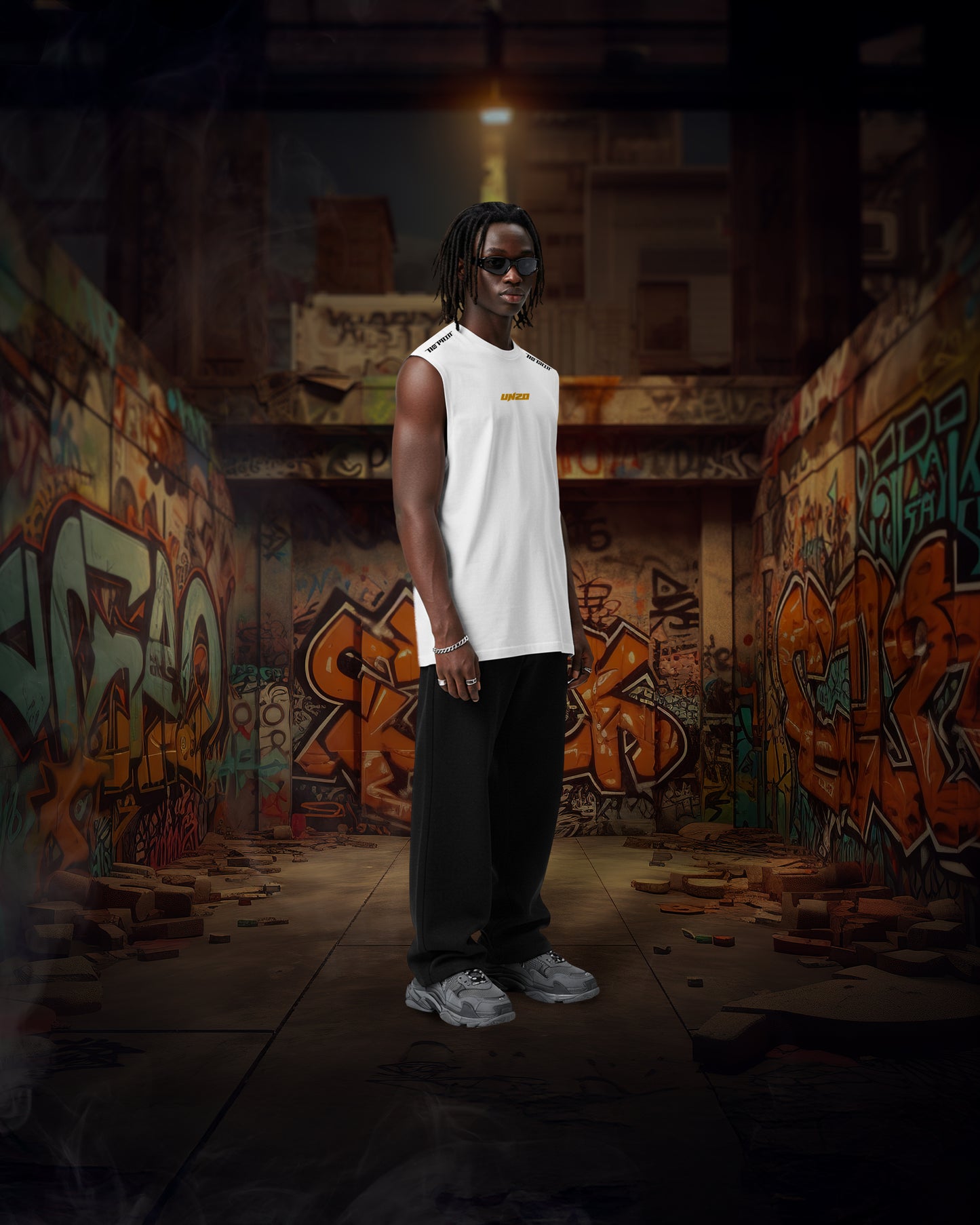 BLACK OVERSIZE (SHOULDER CUT)( NO PAIN NO GAIN)