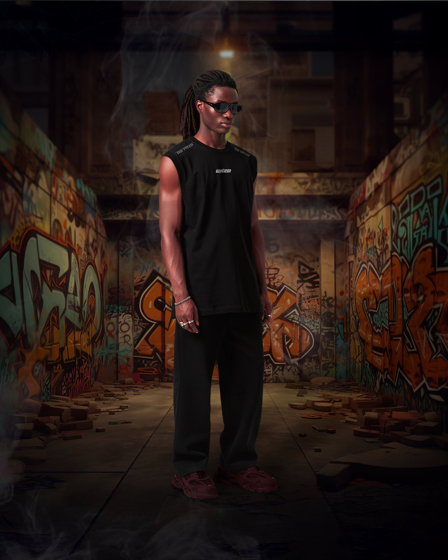BLACK OVERSIZE (SHOULDER CUT)( NO PAIN NO GAIN))