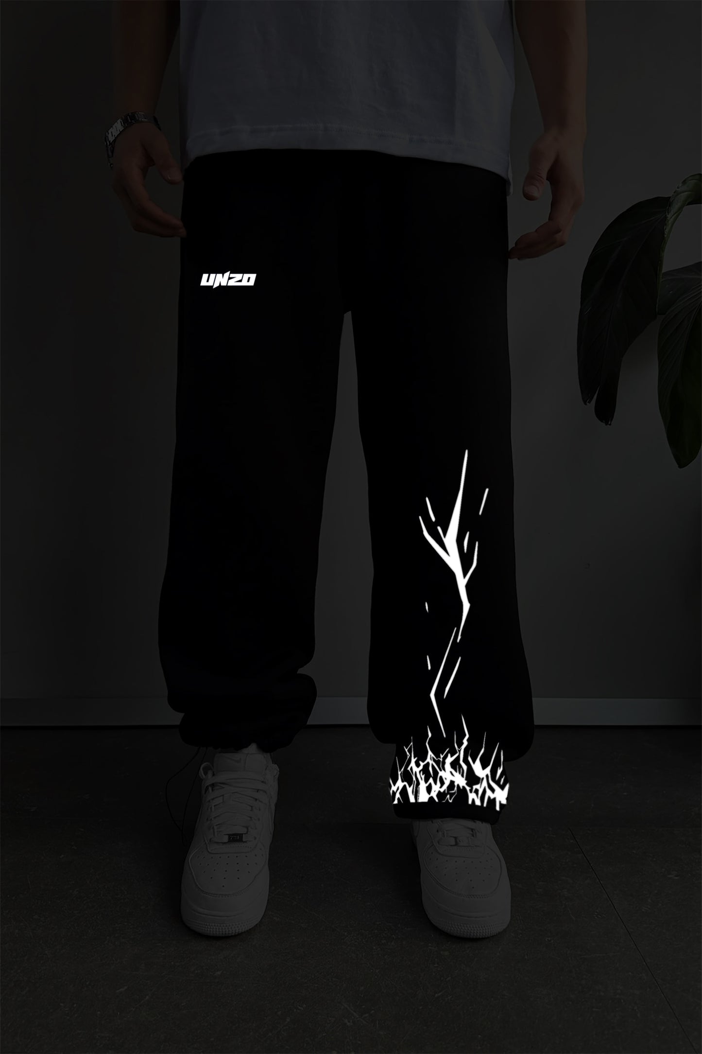 BLACK (THANDER 3) OVERSIZE (REFLICTIVE) SWEATPANT (MULTI FIT)