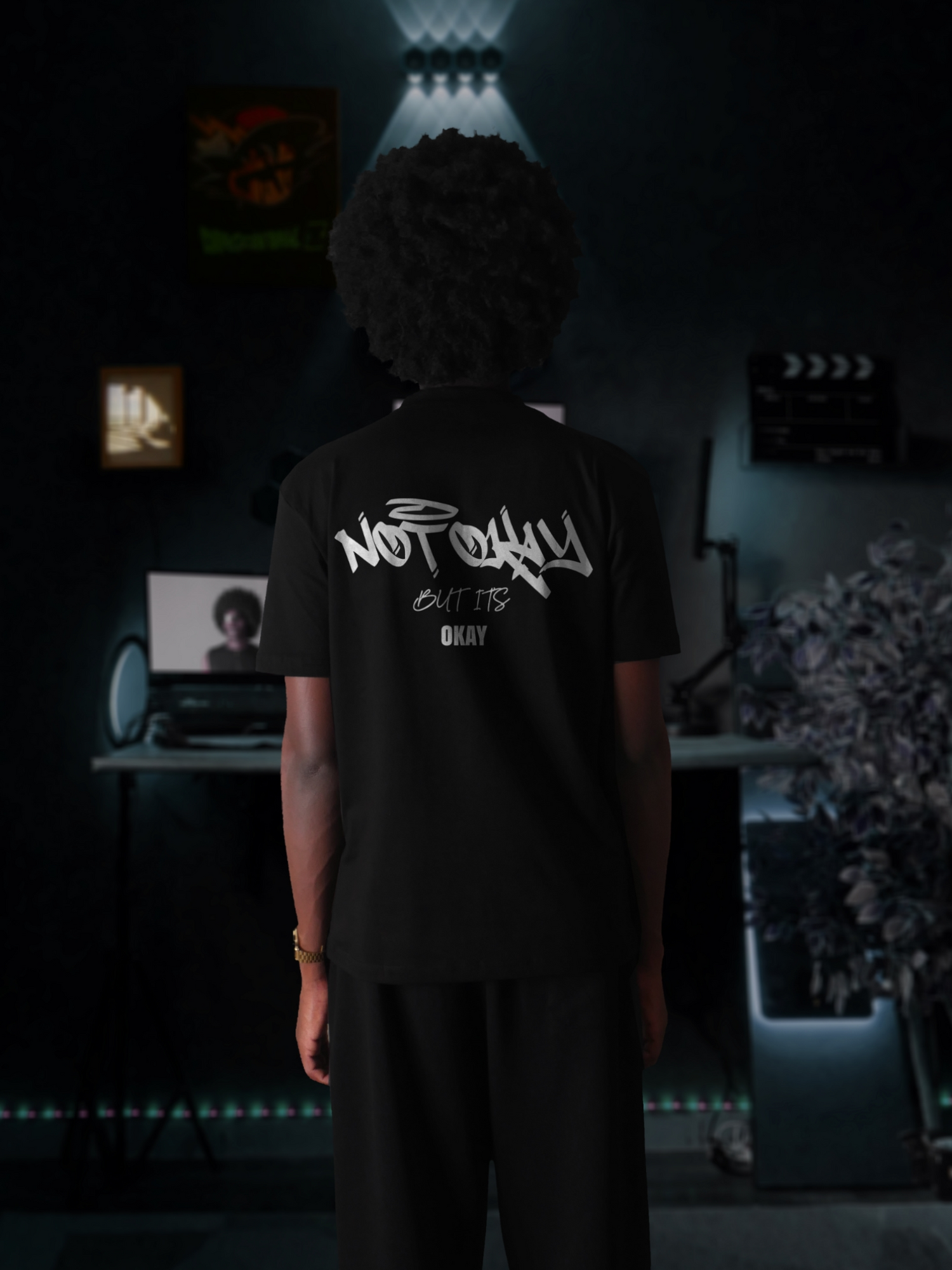 REGULAR FIT