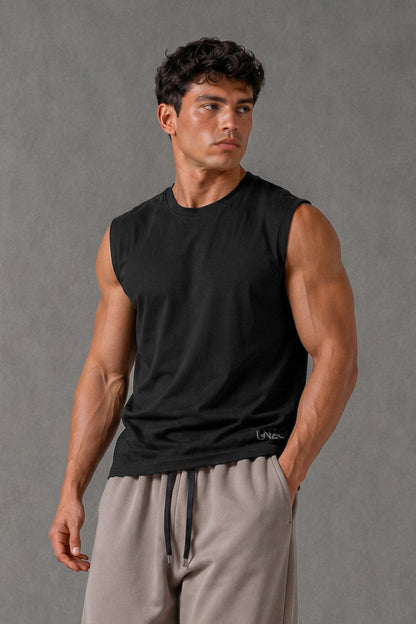 BLACK OVERSIZE (SHOULDER CUT)