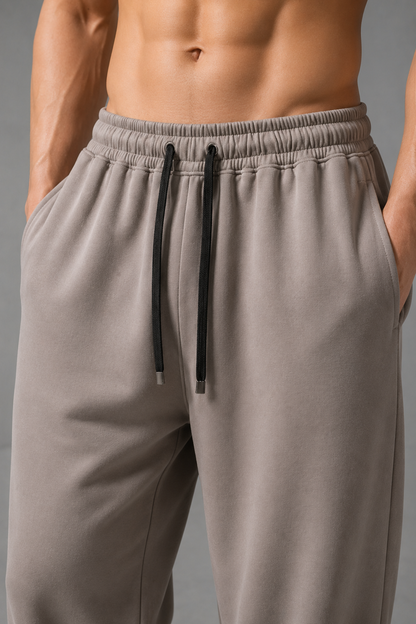 UNZO (MULTI FIT) OVERSIZE SWEATPANT [SILVER]