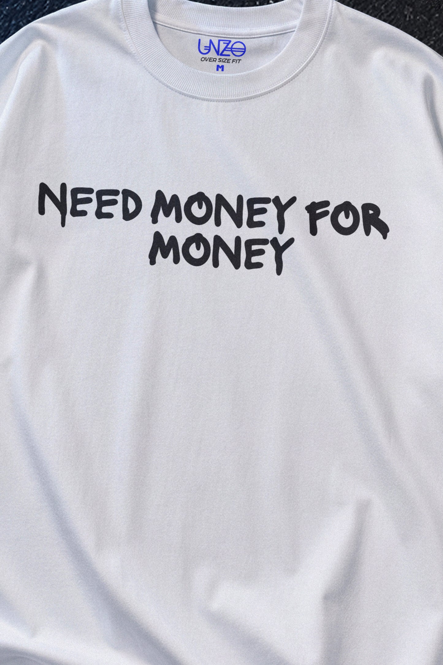 WHITE (NEED MONY) OVERSIZE TEE