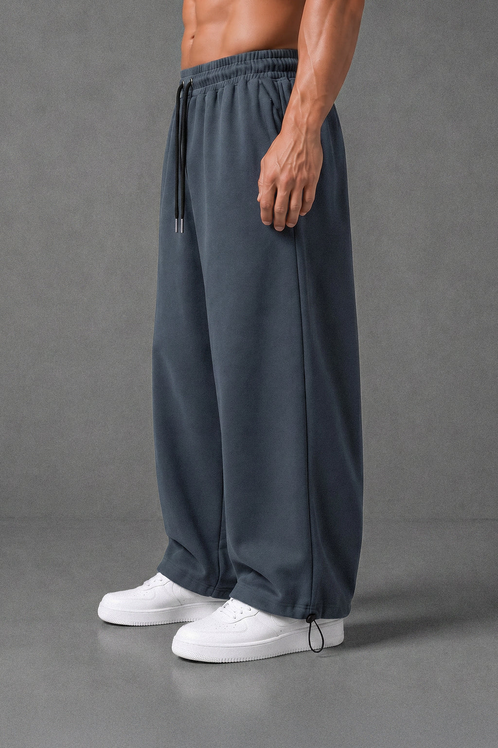 UNZO (MULTI FIT) OVERSIZE SWEATPANT [DARK GREY]