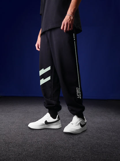 BLACK (MULTI FIT) OVERSIZE SWEATPANT (NEVER SETTLE)