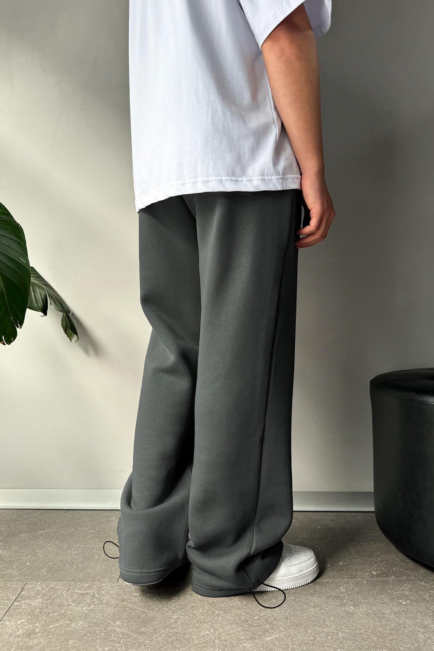 DARKE GREY THICK (MULTI FIT) OVERSIZE SWEATPANT