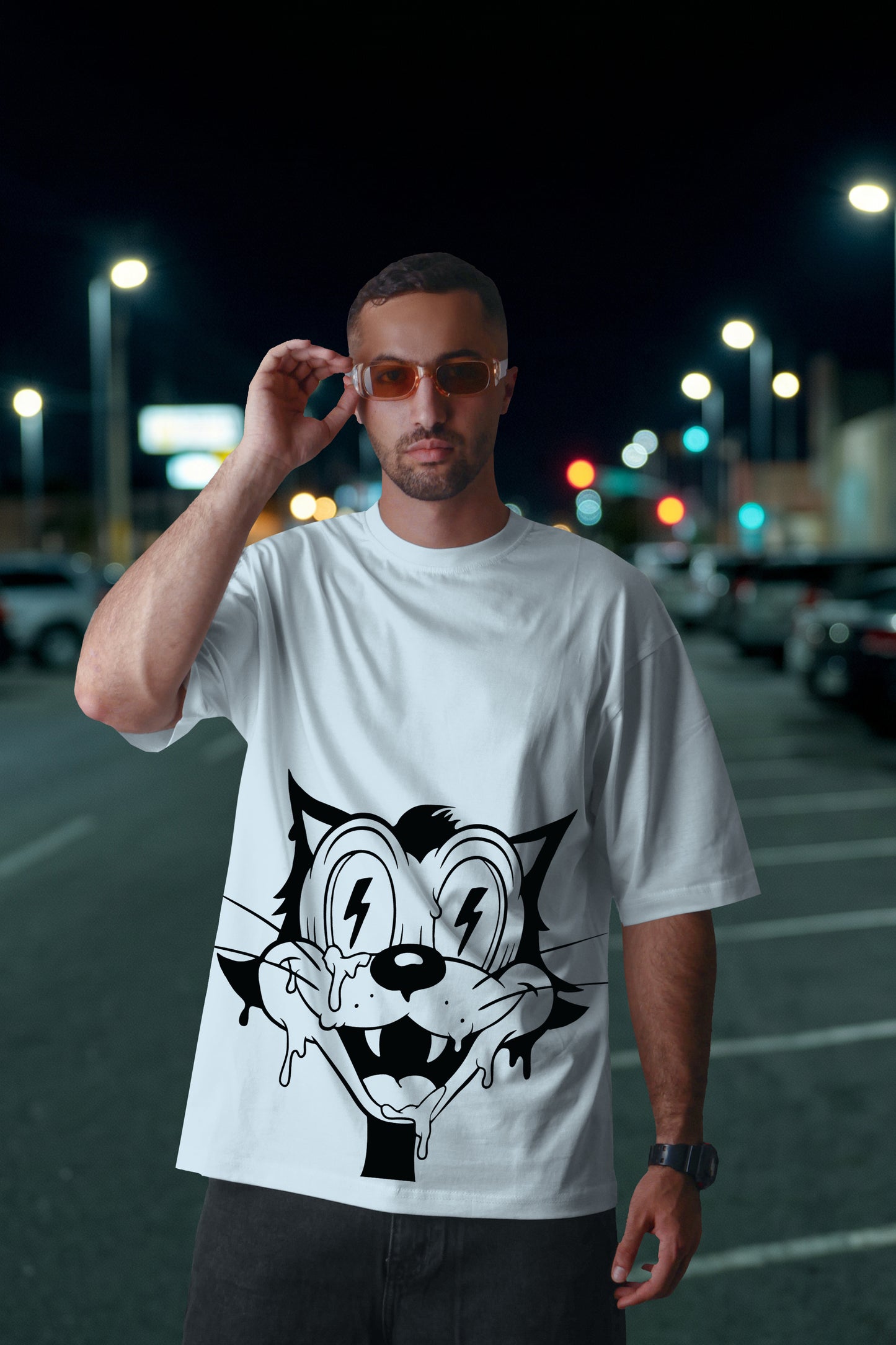 WHITE (TROUBLE MAKER) OVERSIZE TEE