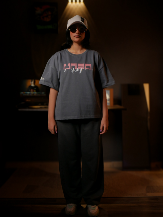 -BOXY FIT-DARKE GREY (FLY WITH UNZO) OVERSIZE TEE
