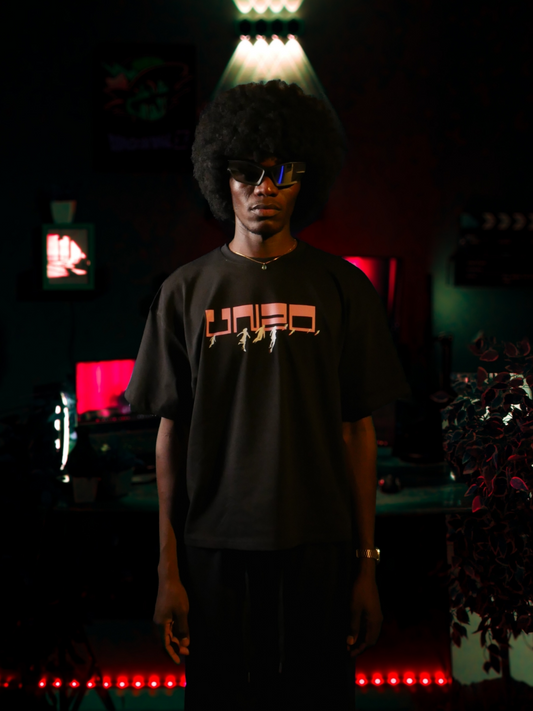 -BOXY FIT-BLACK (FLY WITH UNZO) OVERSIZE TEE
