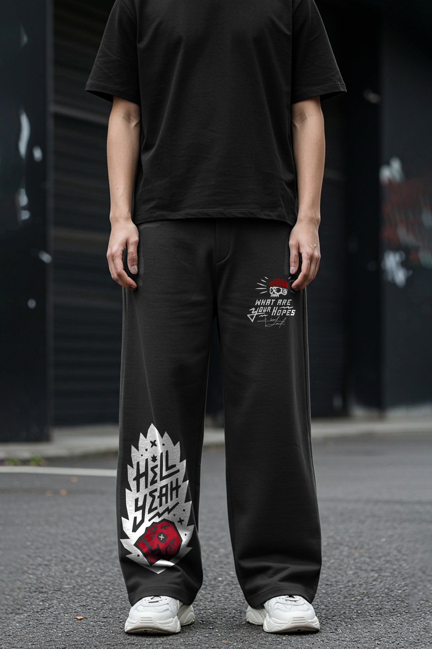 BLACK (Hell Yeah) OVERSIZE SWEATPANT (MULTI FIT)