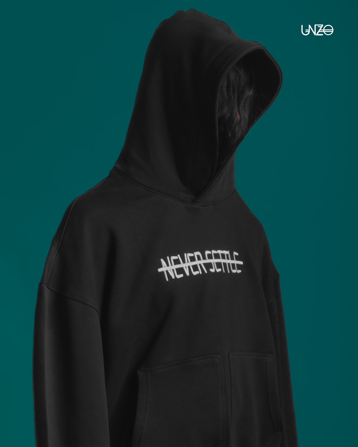 OVERSIZED HOODIE BLACK(Embroidered)