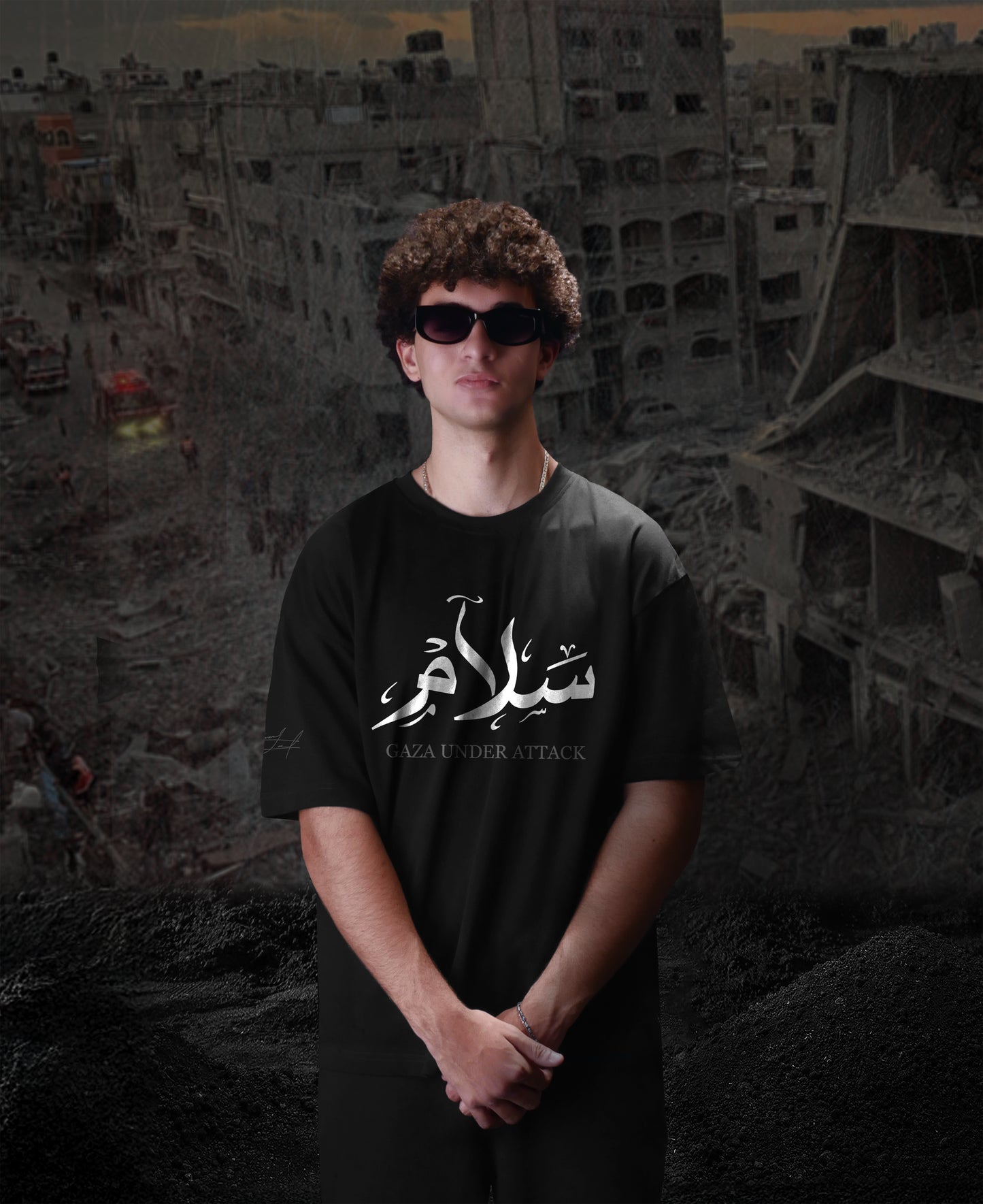 BLACK (SALM) OVERSIZE TEE